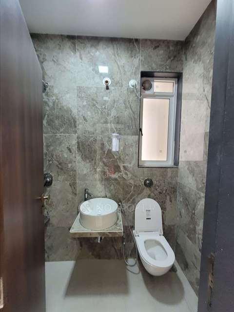 2 BHK Flat In Om Vasudev Chs For Sale  In Borivali West