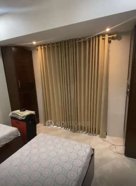 PG for Boys in Bandra West