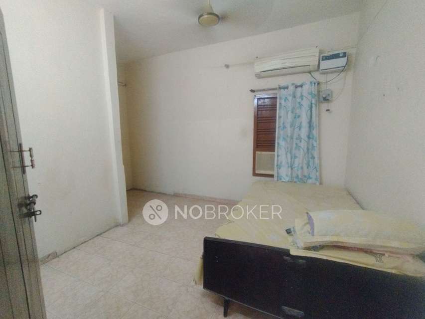 3 BHK Flat In Marshall Kannan Illam for Rent  In C52 16th Street, Periyar Nagar  , Perambur