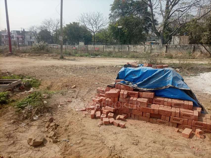 Plot For Sale  In Roza Yakubpur