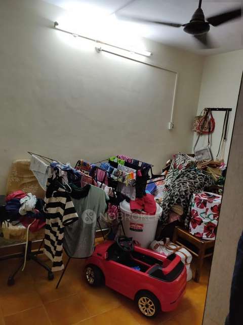 2 BHK Flat In Yashshree Mangesh For Sale  In Vishrant Wadi