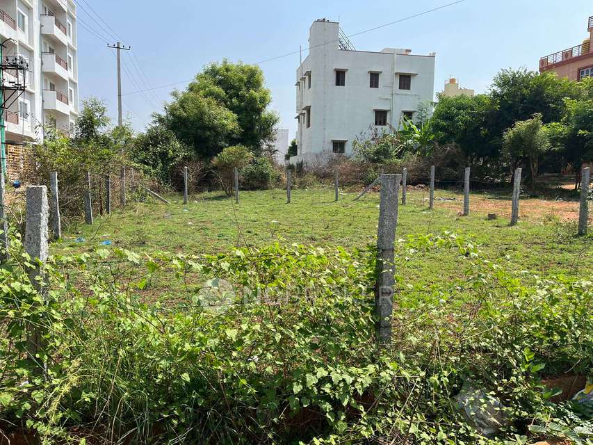 Plot For Sale  In Tippenahalli