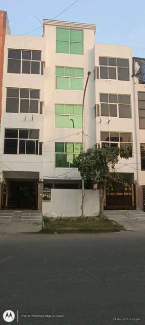 PG for Girls in Sector 70