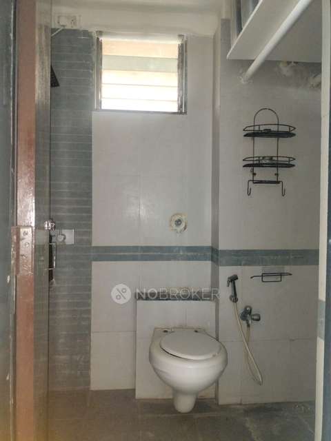 2 BHK Flat In Mohid Swizz Heights For Sale  In Andheri West