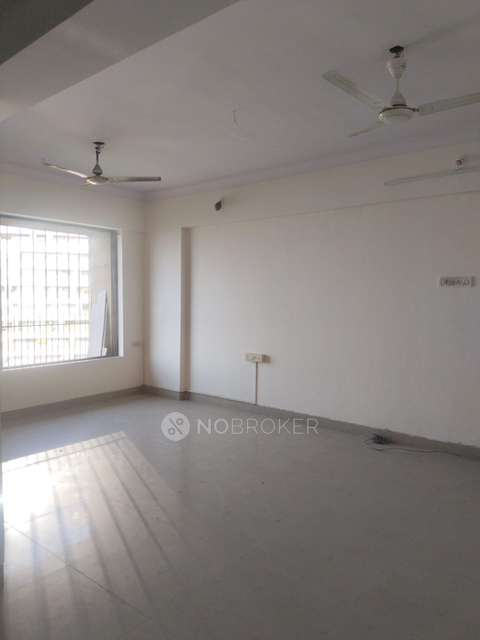 2 BHK Flat In Mohid Swizz Heights For Sale  In Andheri West