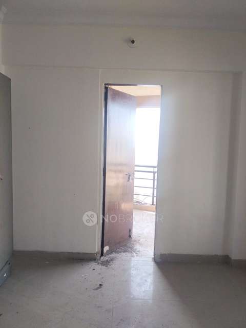 2 BHK Flat In Mohid Swizz Heights For Sale  In Andheri West