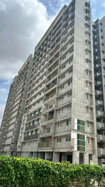 2 BHK Flat In Adarsh Parkland, Panathur Main Road For Sale  In Adarsh Parkland