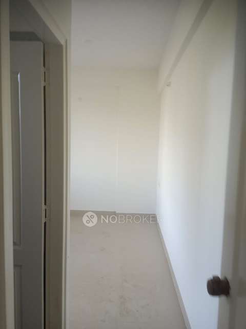 2 BHK Flat In Celebrity Pride Avenue For Sale  In Arenur