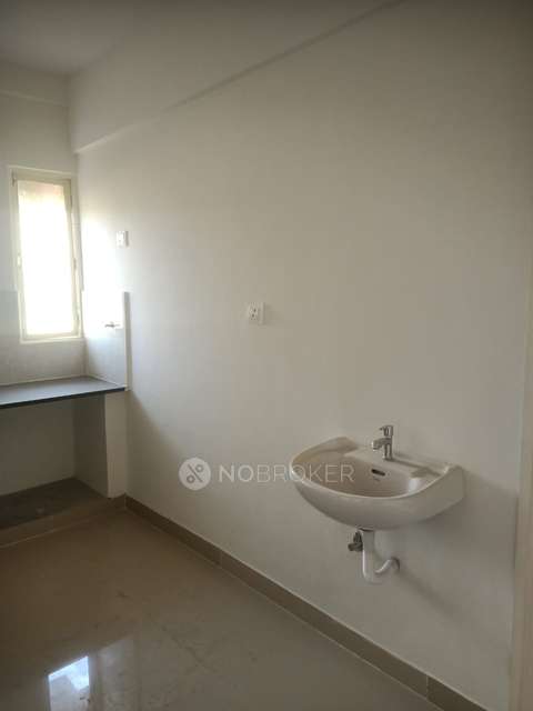 2 BHK Flat In Celebrity Pride Avenue For Sale  In Arenur