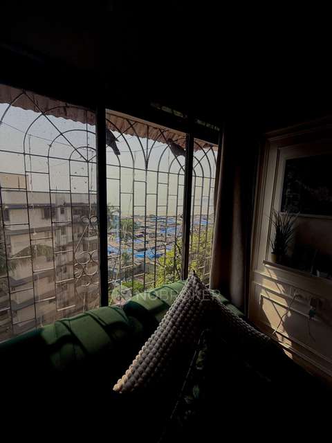 Single Room for Female In 2 BHK  In Sagar Kanya In Andheri West