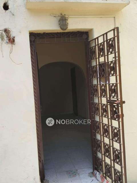 4+ BHK Flat In Stand Alone Building For Sale  In Chennai