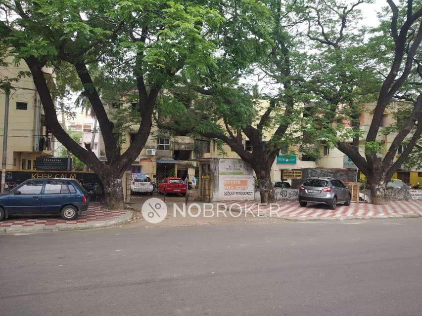 4+ BHK Flat In Stand Alone Building For Sale  In Chennai