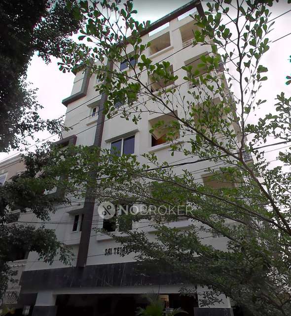 Single Room for Male In 2 BHK  In Sai Tejas Apartment In Madhapur