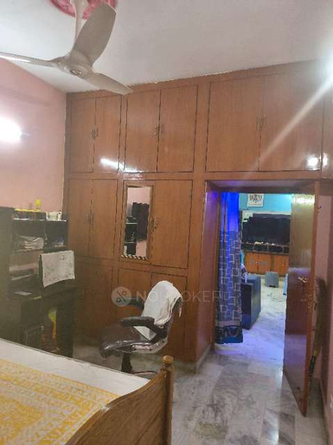 2 BHK Flat In Sree Lalitha Nilayam For Sale  In Road Number 4