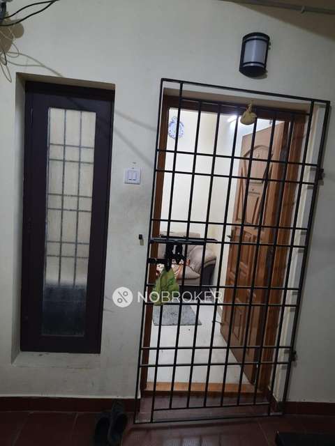 2 BHK Flat In Vss Sumuka For Sale  In Sholinganallur