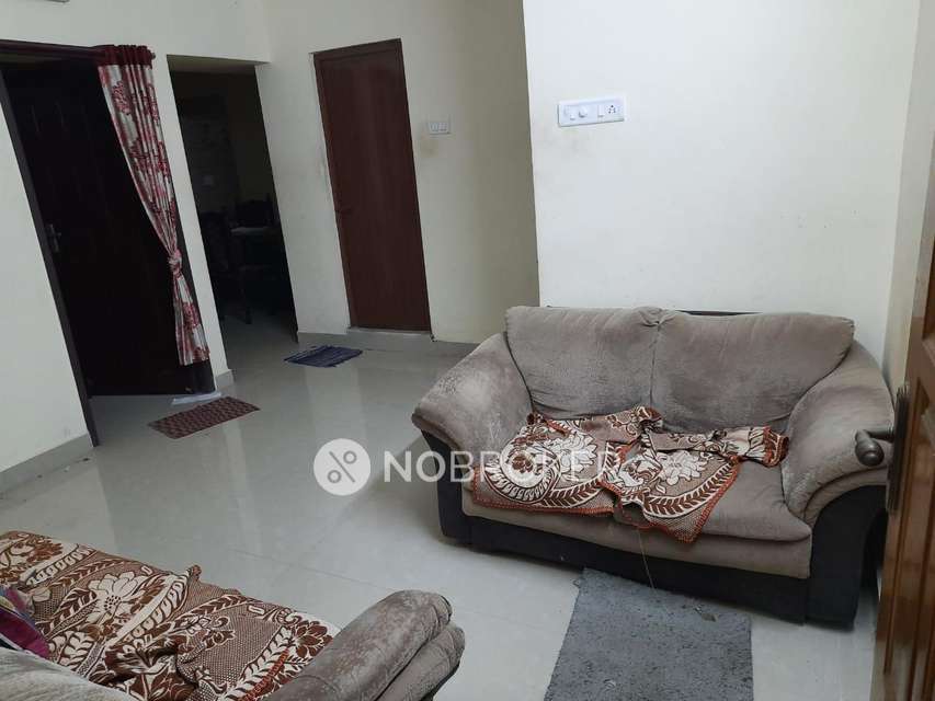 2 BHK Flat In Vss Sumuka For Sale  In Sholinganallur