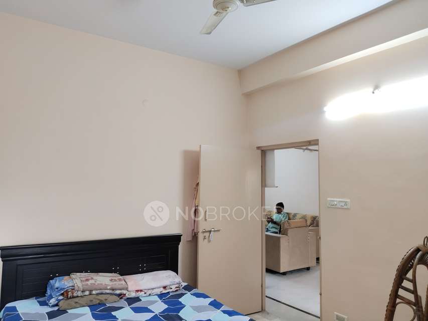 2 BHK Flat In Sai Amrutha Apartments For Sale  In New Nallakunta