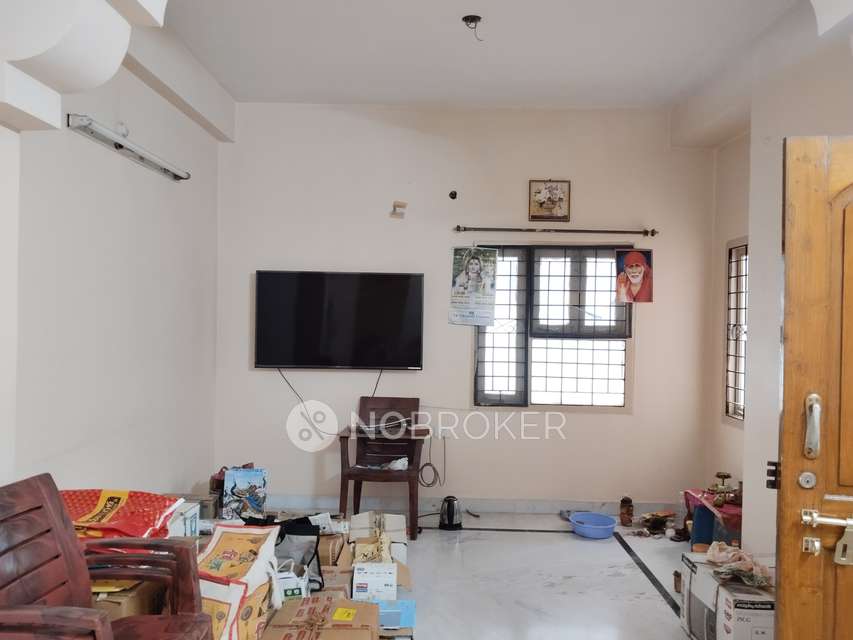 2 BHK Flat In Sai Amrutha Apartments For Sale  In New Nallakunta