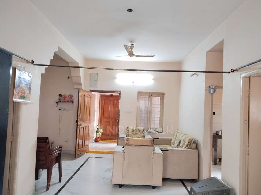 2 BHK Flat In Sai Amrutha Apartments For Sale  In New Nallakunta
