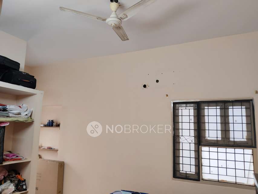 2 BHK Flat In Sai Amrutha Apartments For Sale  In New Nallakunta