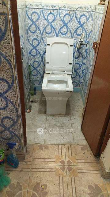 1 BHK Flat In Om Appartment  for Rent  In Sector 14 Dwarka