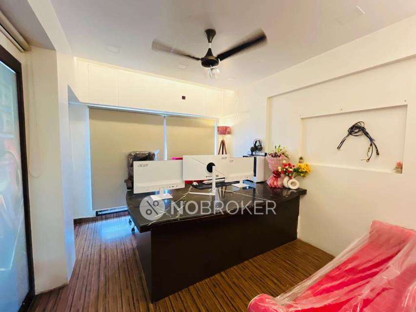 Office Space in Chinchwad, Pune for sale 