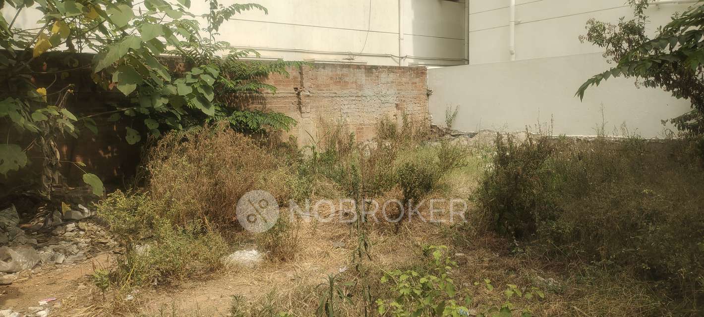 Plot For Sale  In Hcg Towers P, Kalinga Rao Rd, Sampangi Rama Nagara, Seshadripuram, Bengaluru, Karnataka 560020, India