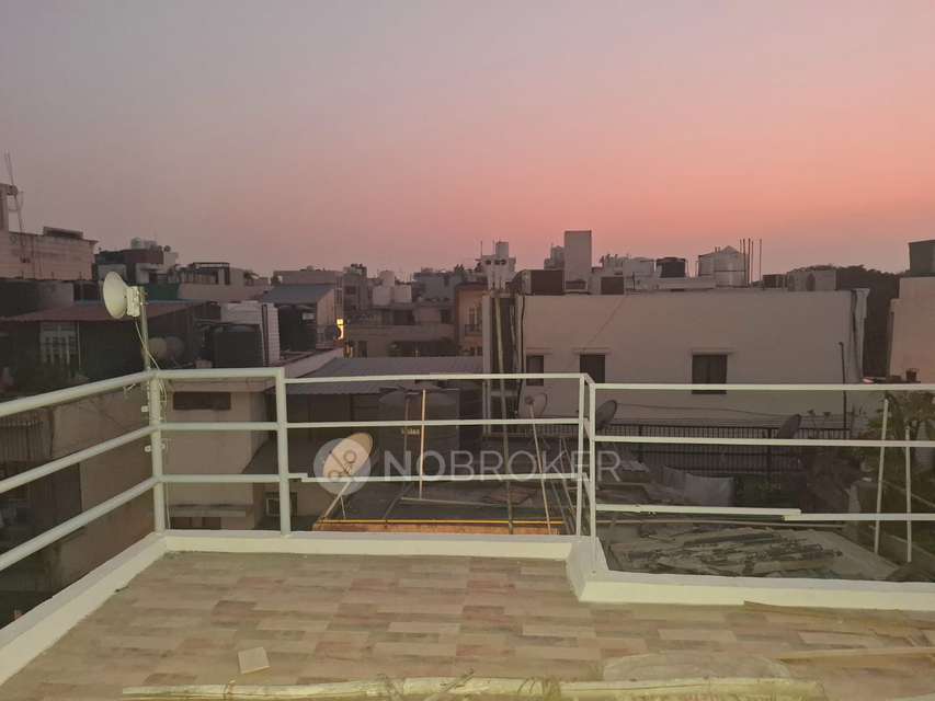 4 BHK Flat For Sale  In Kailash Colony