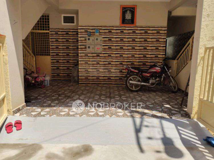 2 BHK Flat for Rent  In Ayyappa Nagar, K.r Puram