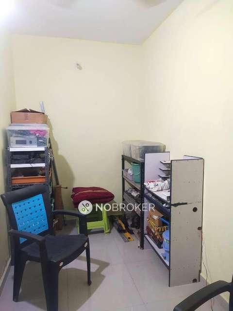 Commercial Property in Badlapur Gaon, Mumbai for Rent 