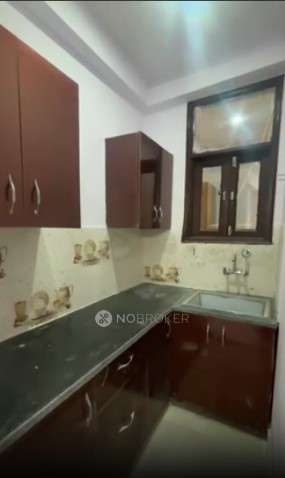 Industrial Building in Aya Nagar Extension, Aya Nagar, Delhi for Rent 