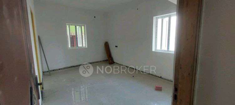 2 BHK Flat In Tnhb Hig Shollinganallur for Lease  In V6jp+6rp, Tnhb, Sholinganallur, Chennai, Tamil Nadu 600119, India