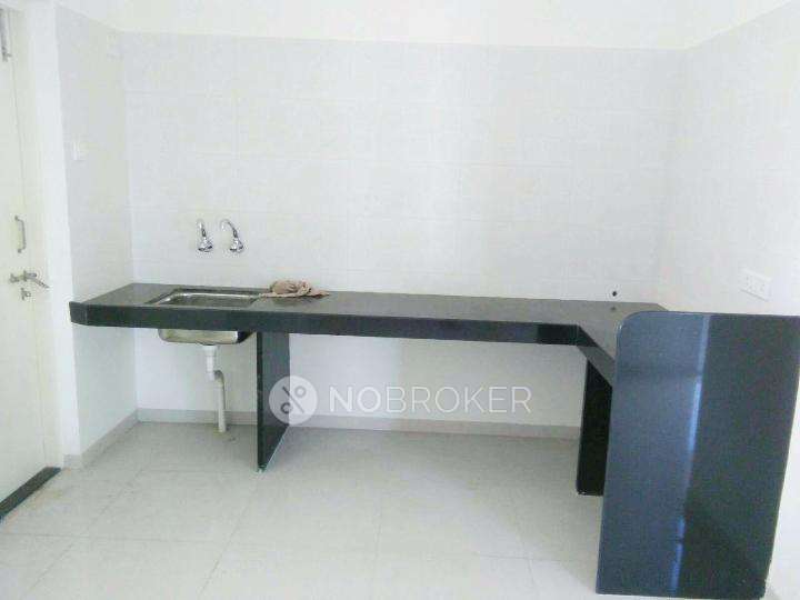 2 BHK Flat In Vardhaman Township, Hadapsar for Rent  In Hadapsar