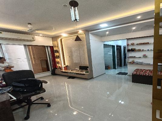 2 BHK Flat In Garden View  For Sale  In Borivali West