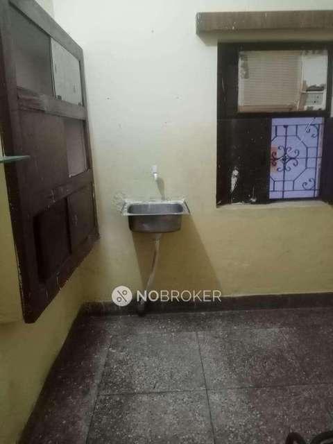1 RK House For Sale  In Mandawali