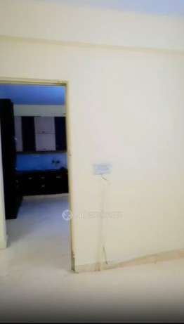 2 BHK Flat In Adore Happy Homes, Sector 86 for Rent  In Sector 86