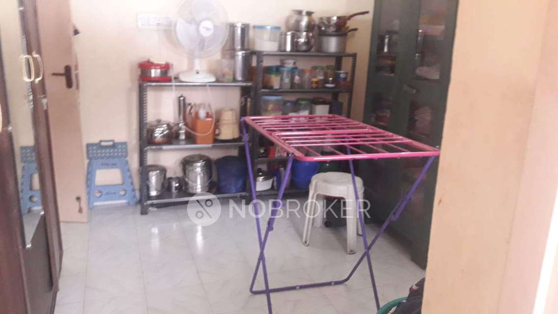 2 BHK Flat In Vijay Enclave For Sale  In Krishna Street