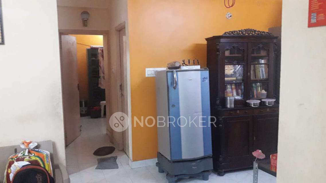 2 BHK Flat In Vijay Enclave For Sale  In Krishna Street