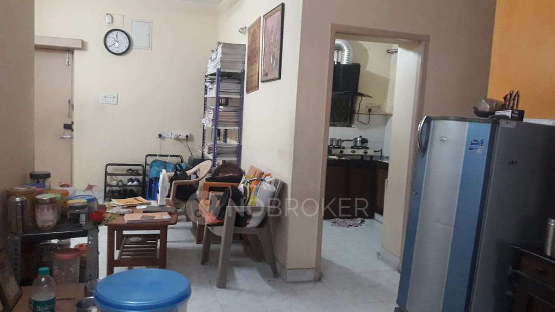 2 BHK Flat In Vijay Enclave For Sale  In Krishna Street