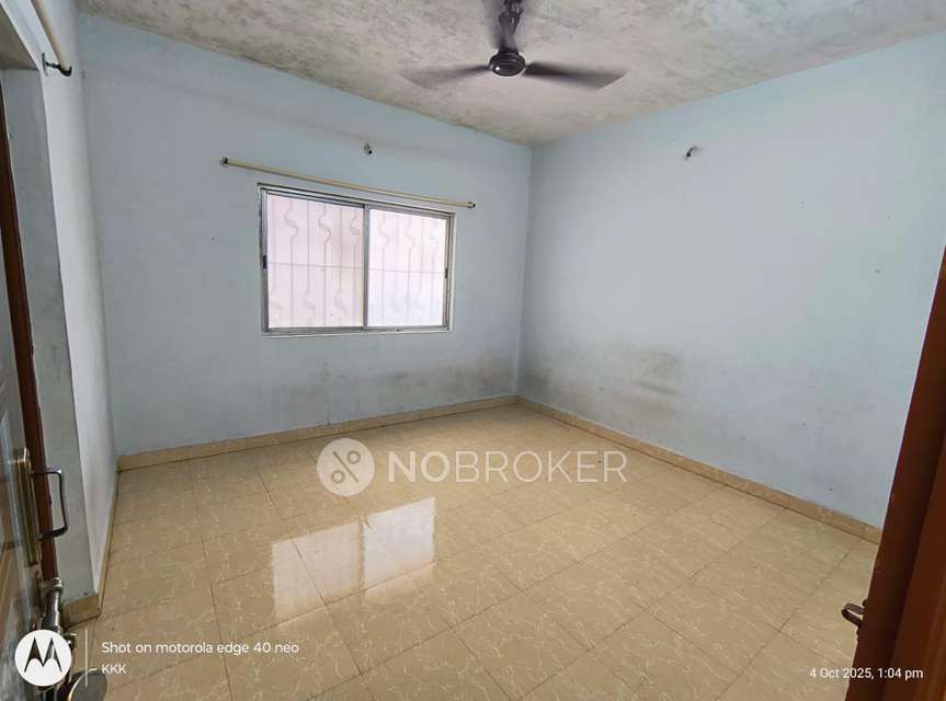 Shared Room for Female In 1 RK  In Dhanori 