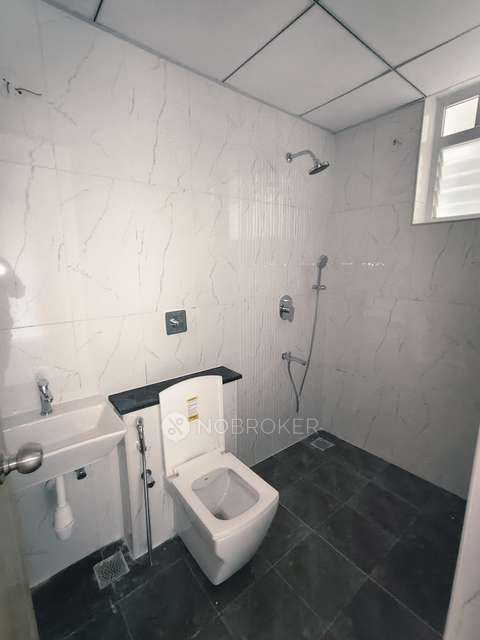 2 BHK Flat In Ds-max Skyshubham For Sale  In Hallehalli