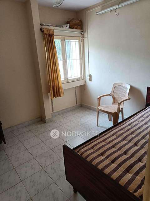 2 BHK Flat In Apartment For Sale  In  Jeevan Bima Nagar