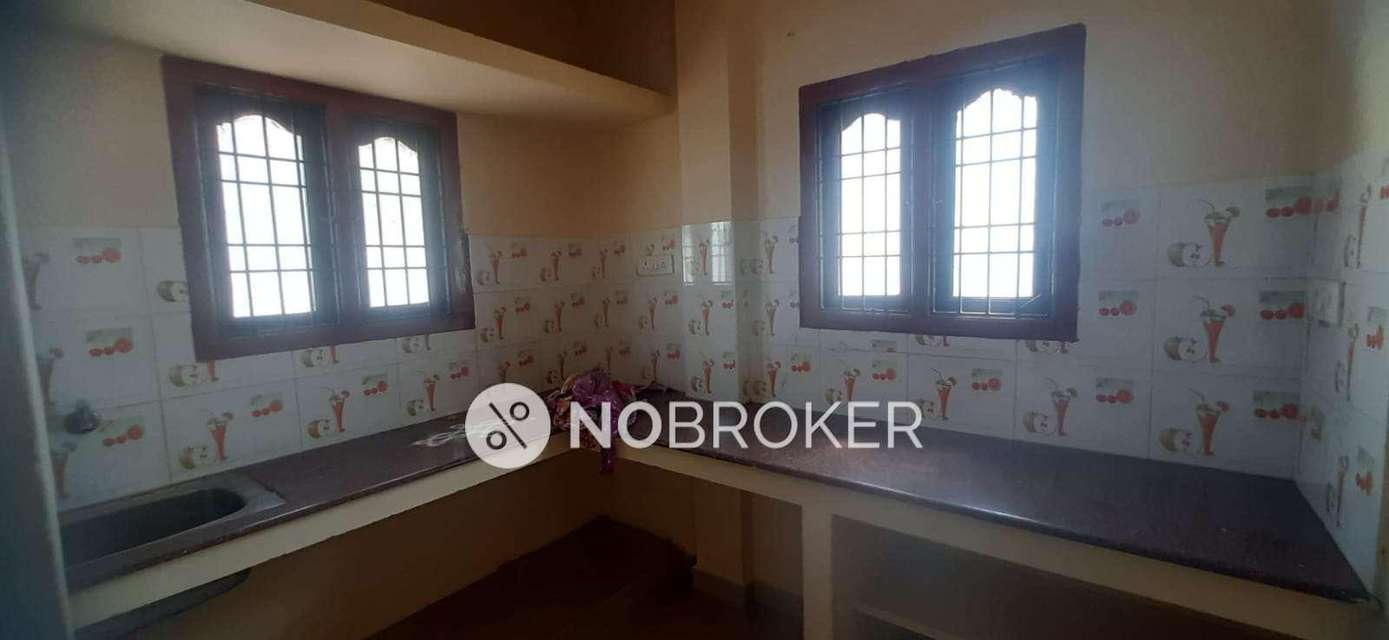 4+ BHK House For Sale  In Paraniputhur