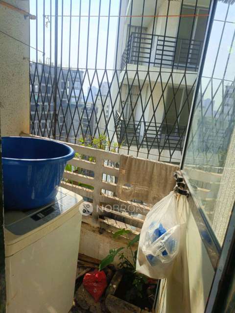 1 BHK Flat In Om Datta Krupa Chs, Malad West For Sale  In Malad West