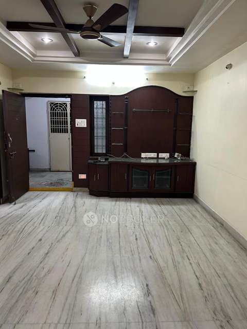 3 BHK Flat In Magadha Towers For Sale  In Ram Nagar   