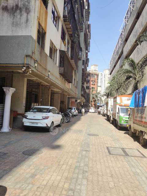 2 BHK Flat In Ishwati Chs For Sale  In Doctor Compound