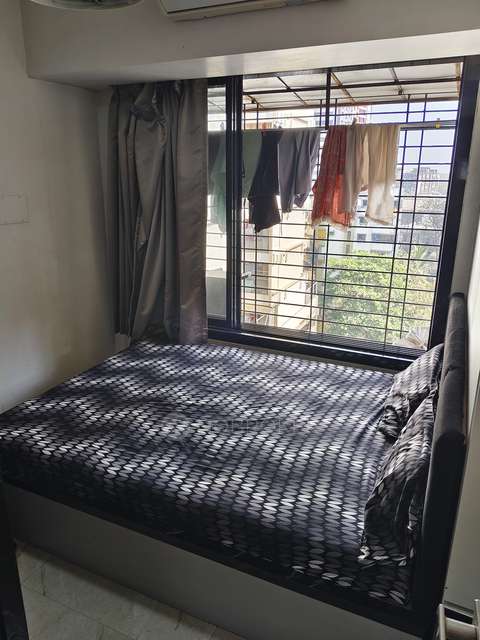 2 BHK Flat In Ishwati Chs For Sale  In Doctor Compound