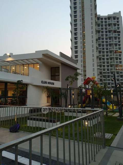2 BHK Flat In Gera&#39;s Adara, Pimpri-chinchwad For Sale  In Pimpri-chinchwad