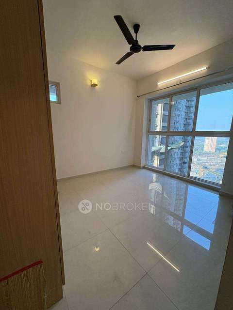 1 BHK Flat In Lodha Amara for Rent  In Thane