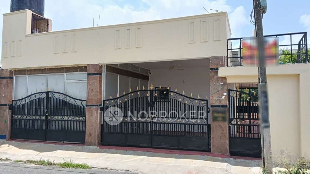 Office Space in  J. P. Nagar  8th Phase, Bangalore for Rent 